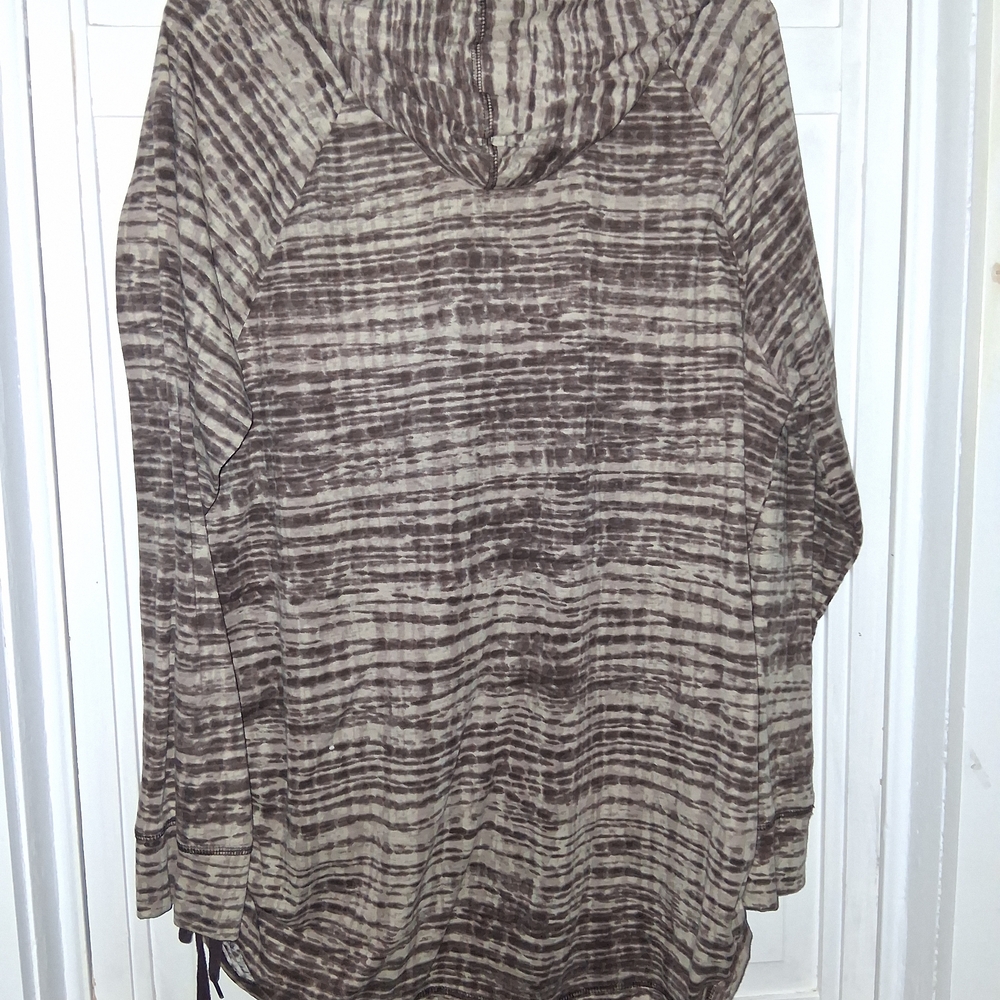 GVS Striped Brown and Tan Hoodie - Picture 4 of 4